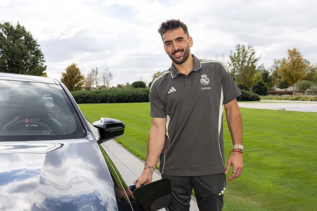 2025 BMW REAL MADRID BALONCESTO14 Motor16