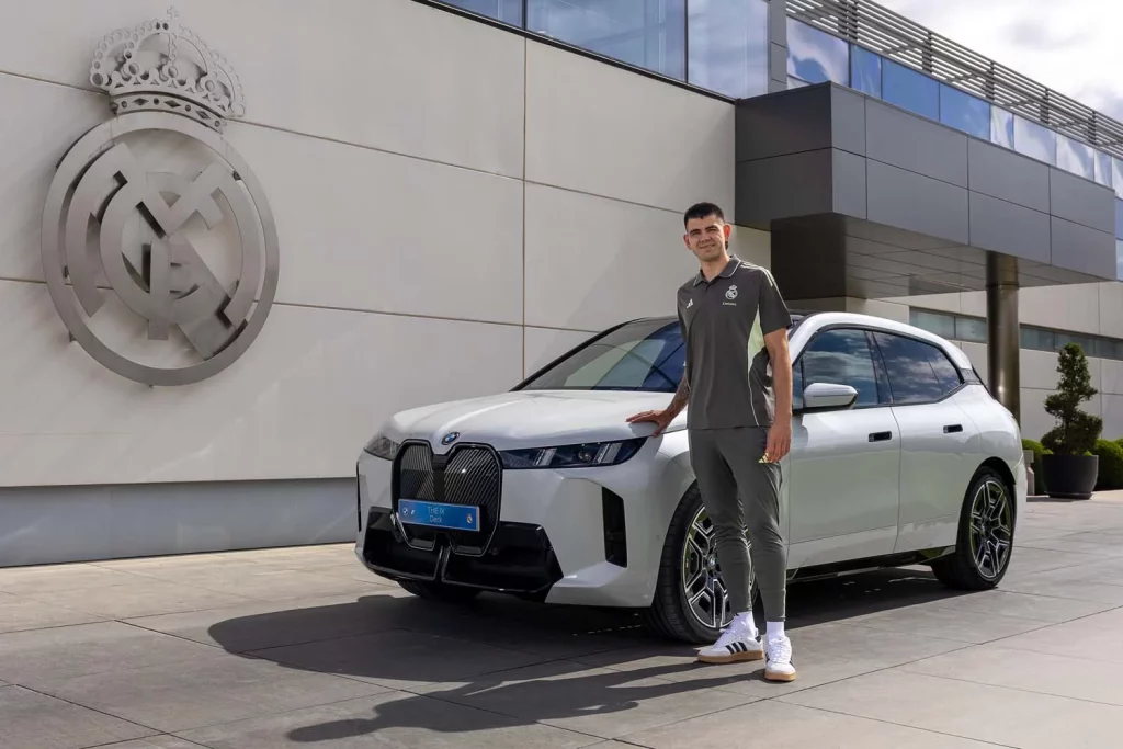 2025 BMW REAL MADRID BALONCESTO16 Motor16