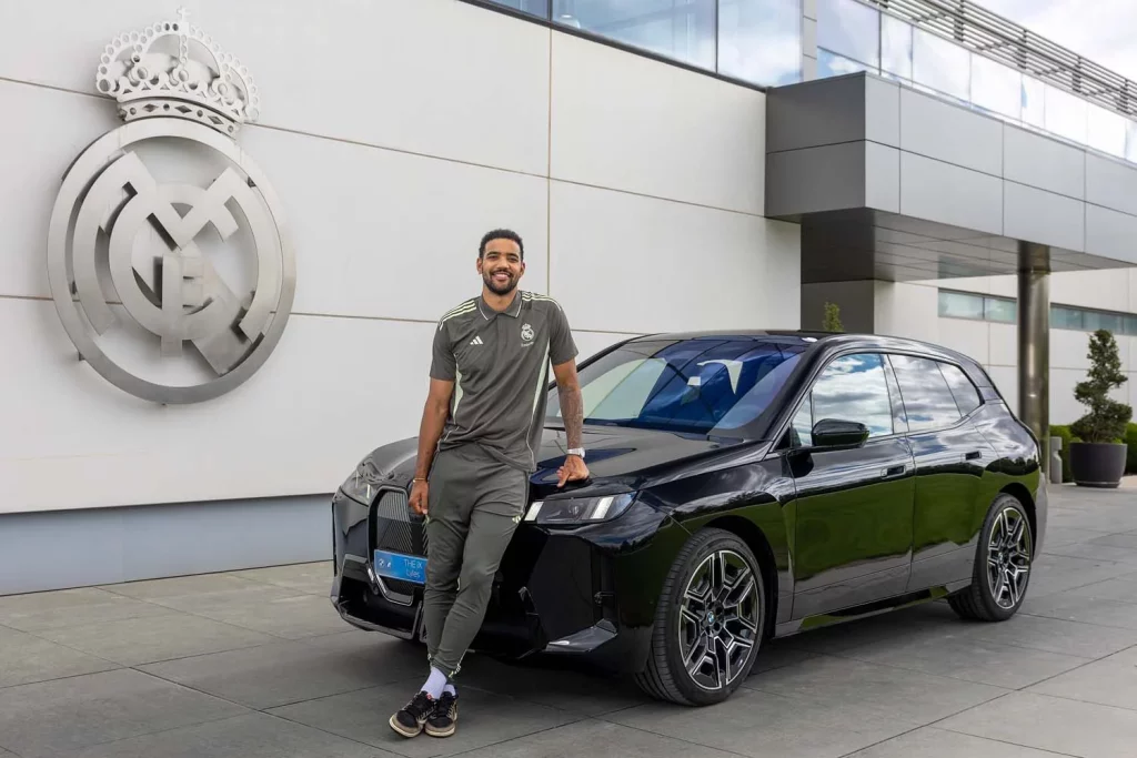 2025 BMW REAL MADRID BALONCESTO34 Motor16