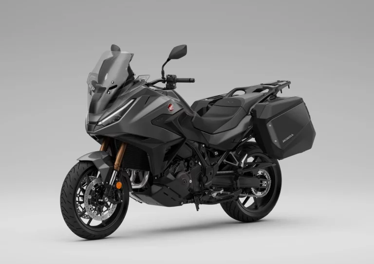 Honda NT1100 2026: La tourer líder en Europa se pone al día