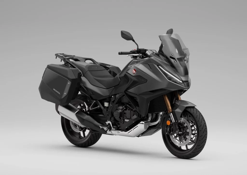 Honda NT1100 2026: La tourer líder en Europa se pone al día 11 Motor16 548535 26YM HONDA NT1100 NT1100 Electronic Suspension Motor16