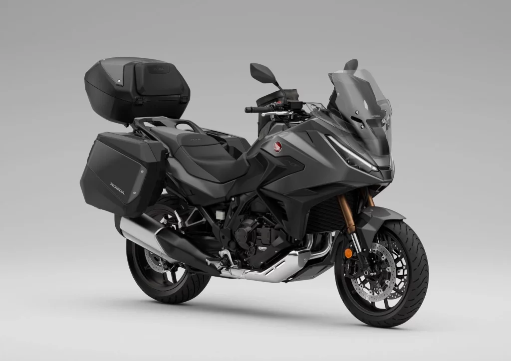 Honda NT1100 2026: La tourer líder en Europa se pone al día 15 Motor16 548539 26YM HONDA NT1100 NT1100 Electronic Suspension Motor16