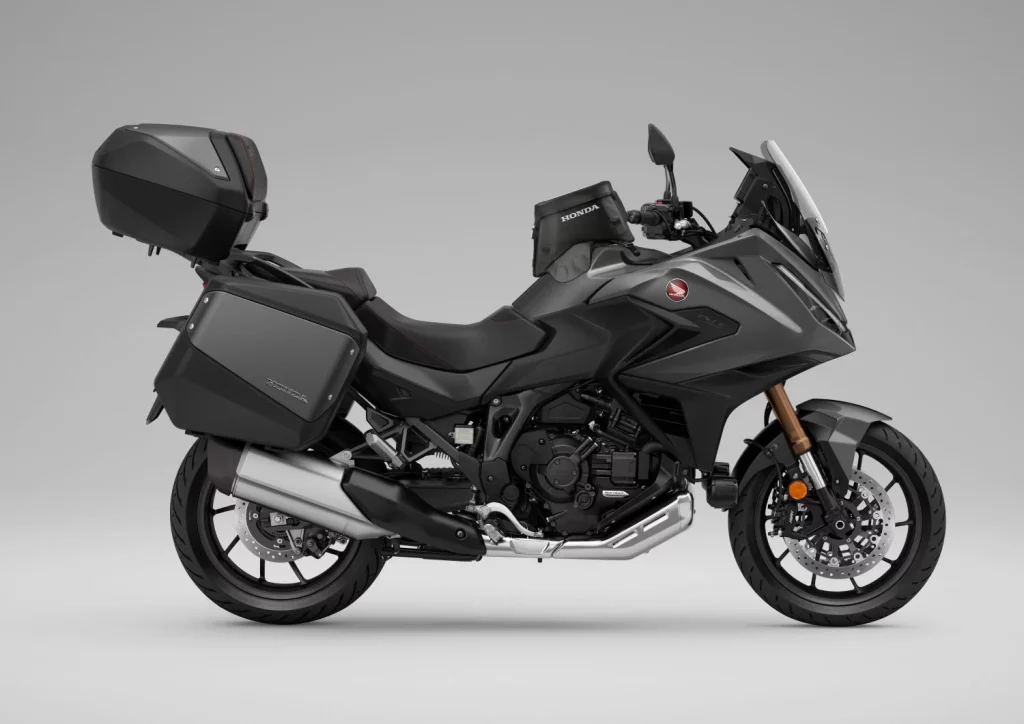 Honda NT1100 2026: La tourer líder en Europa se pone al día 18 Motor16 548542 26YM HONDA NT1100 NT1100 Electronic Suspension Motor16