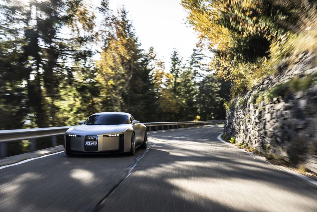 AUDI CONCEPT C 18 Motor16