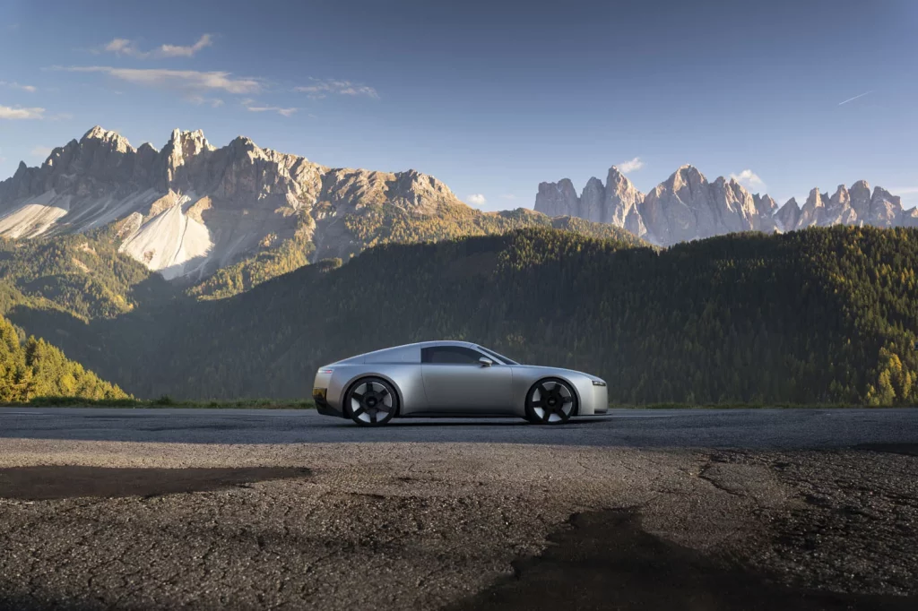 AUDI CONCEPT C 8 Motor16