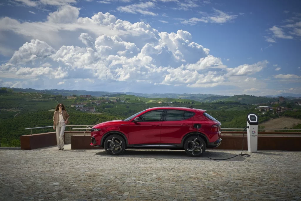 Primera prueba del Alfa Romeo Tonale 2026: Más pasión italiana en formato compacto 24 Motor16 Alfa Romeo Tonale 2026 20 Motor16