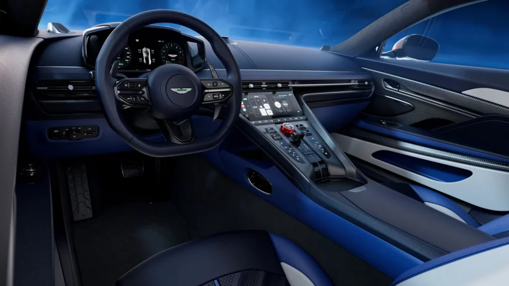 Aston Martin DB12 S: El GT británico gana 20 CV y un alerón