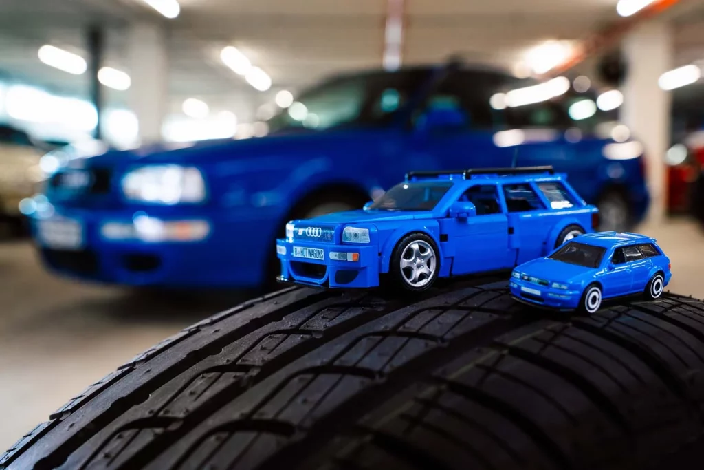 Audi RS2 Mattel brick3 Motor16