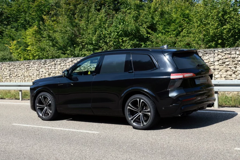 Audi SQ7 15 Motor16