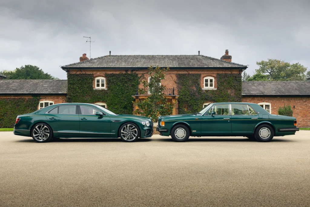 Bentley celebra tres hitos históricos con una exclusiva trilogía del Flying Spur 10 Motor16 BENTLEY Sedan Anniversaries Turbo R Twin 3 Motor16