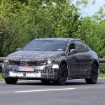 EL BMW i3 2026 vuelve a salir a la carretera