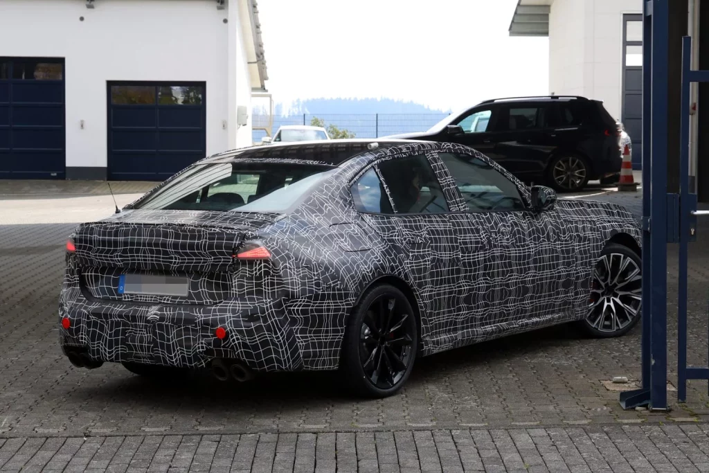 El BMW M350 xDrive sale ‘de paseo’ 2 Motor16 BMW M350 16 Motor16