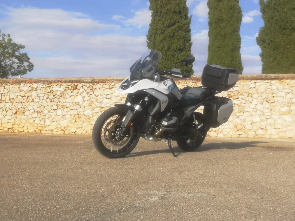 Prueba de la BMW R 1300 GS: Normal que todos la quieran... 6 Motor16 BMW R 1300 GS 18 Motor16