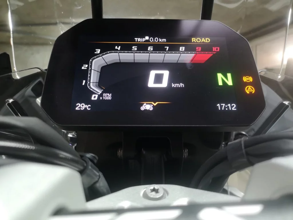 Prueba de la BMW R 1300 GS: Normal que todos la quieran... 3 Motor16 BMW R 1300 GS 2 Motor16