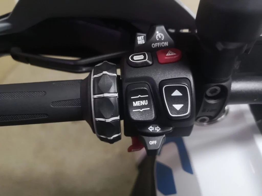 Prueba de la BMW R 1300 GS: Normal que todos la quieran... 19 Motor16 BMW R 1300 GS 5 Motor16