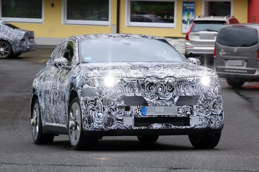 El BMW iX1 2026 también se apunta a la ‘Neue Klasse’ 5 Motor16 BMW iX1 3 Motor16