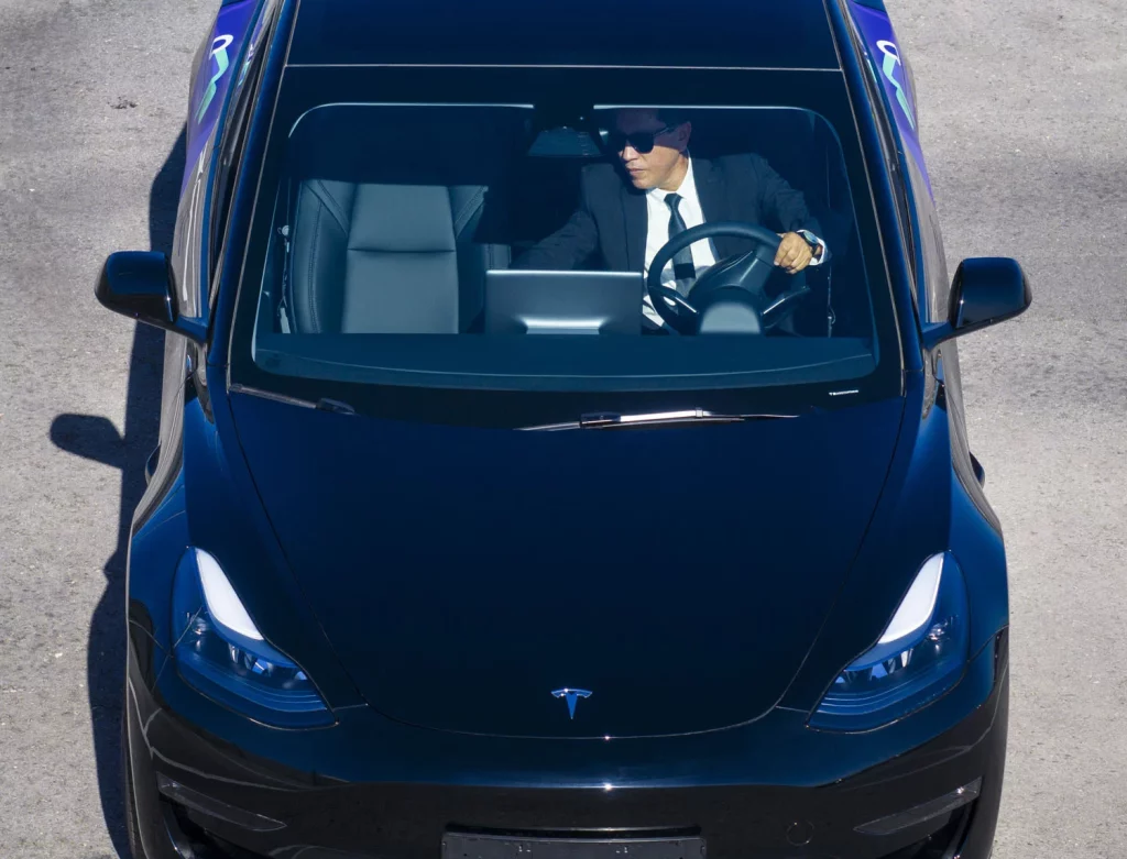 Vecttor convierte la pasión por los coches en profesión: la compañía busca incorporar nuevos profesionales 4 Motor16 BRANDED CABIFY VECTTOR 3 Motor16