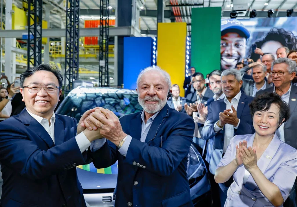 BYD fabrica su primer híbrido enchufable compatible con biocombustibles 2 Motor16 BYD y su PHEV con biocombustiles 6 Motor16