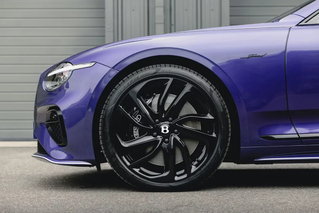 Bentley GTC Violette 8 Motor16