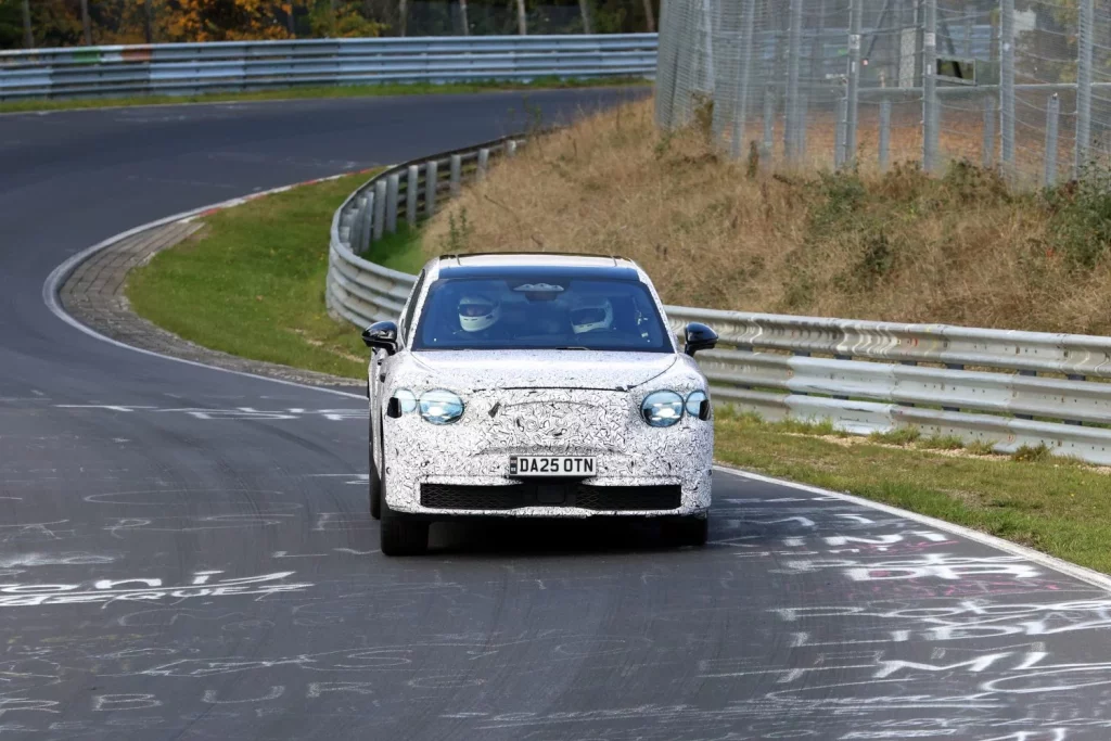 El Bentley SUV eléctrico visita Nürburgring 3 Motor16 Bentley SUV electrico 1 Motor16