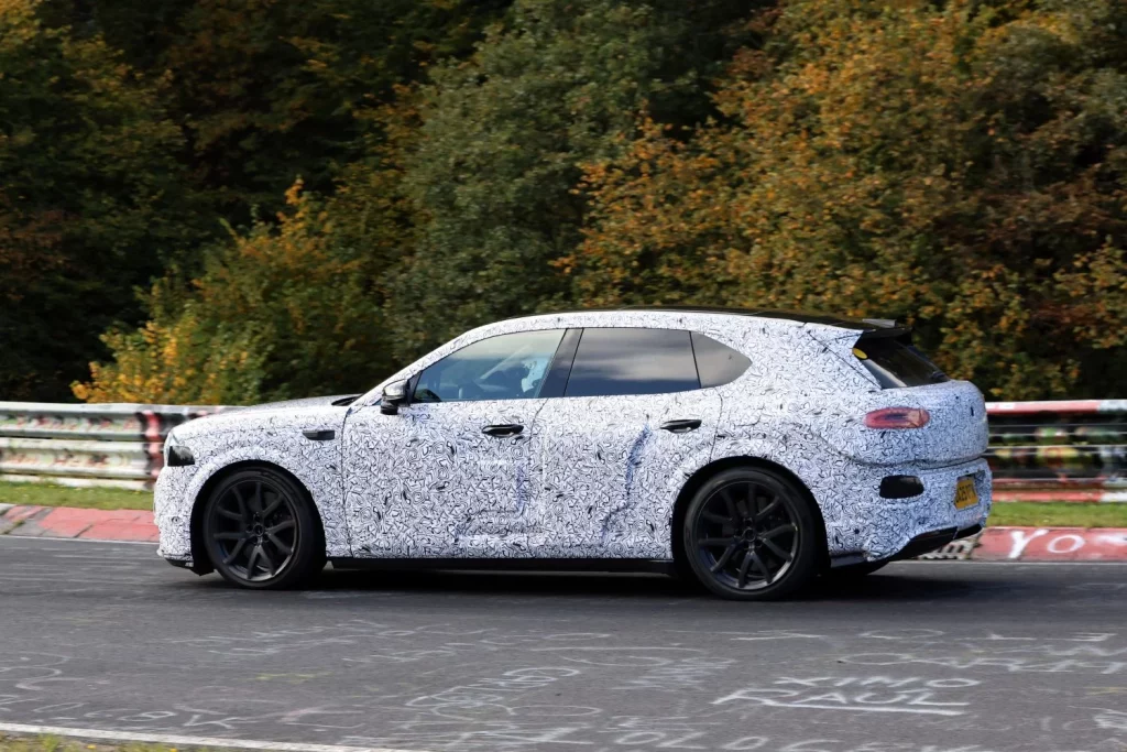 El Bentley SUV eléctrico visita Nürburgring 16 Motor16 Bentley SUV electrico 14 Motor16