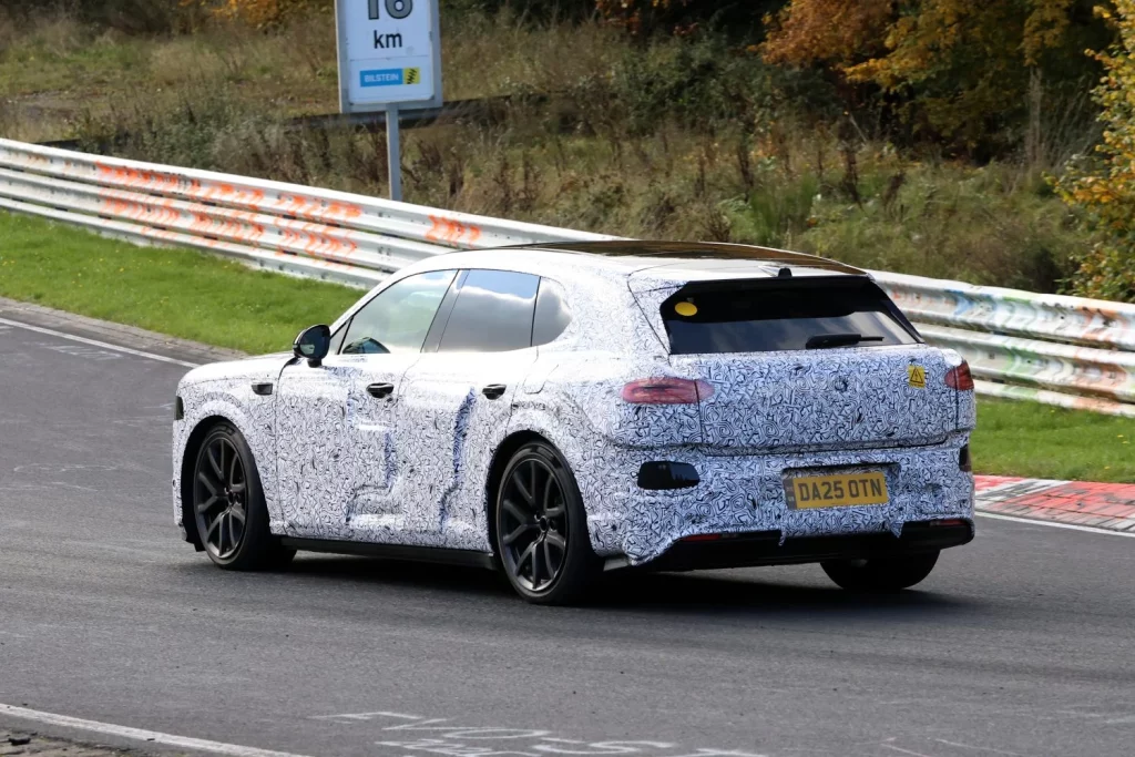 El Bentley SUV eléctrico visita Nürburgring 2 Motor16 Bentley SUV electrico 17 Motor16