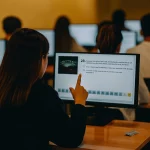 Aviso de la DGT: así será el nuevo examen de conducir en las autoescuelas desde octubre