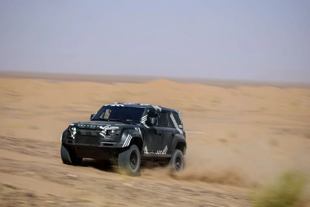 DEFENDER RALLY MOROCCO TEST 002 Motor16