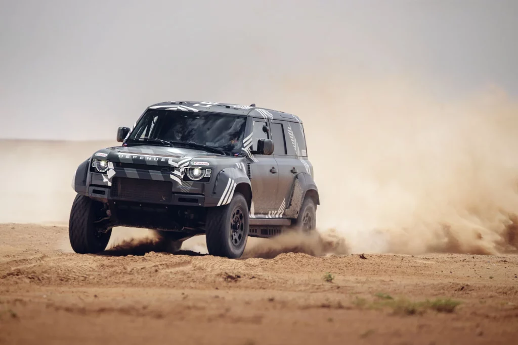 DEFENDER RALLY MOROCCO TEST 010 Motor16