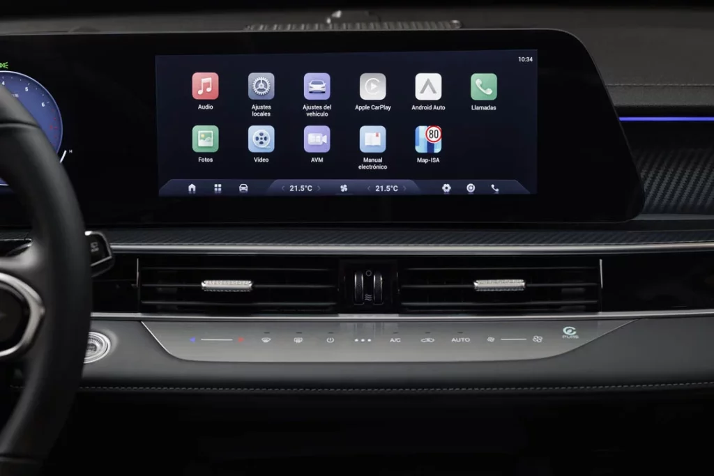 EBRO añade actualizaciones OTA en toda su gama PHEV 2 Motor16 EBRO S700 Motor16