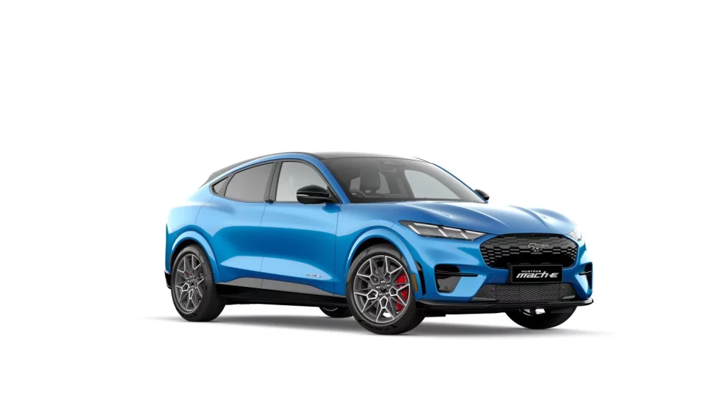 El Ford Mustang Mach-e anuncia hasta 590 CV en su versión más potente