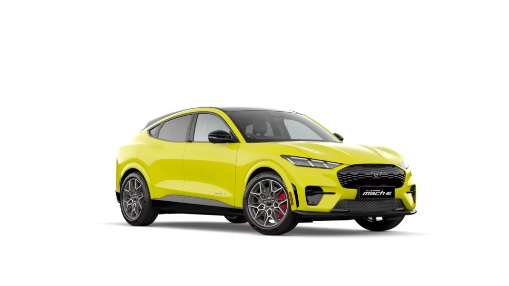 El Ford Mustang Mach-e anuncia hasta 590 CV en su versión más potente