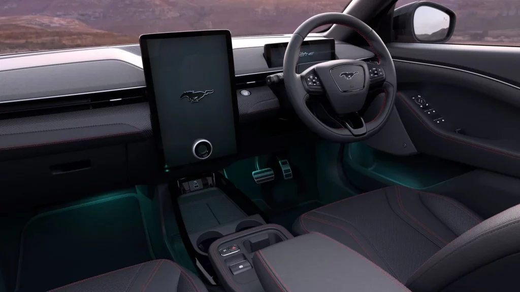 El Ford Mustang Mach-e anuncia hasta 590 CV en su versión más potente