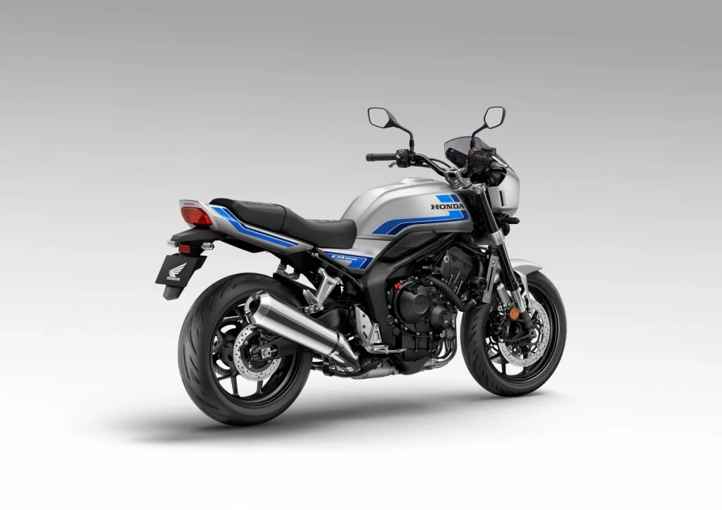 Honda CB1000F 2026: el regreso del espíritu ochentero con tecnología de vanguardia 17 Motor16 Honda CB1000F 2026 15 Motor16