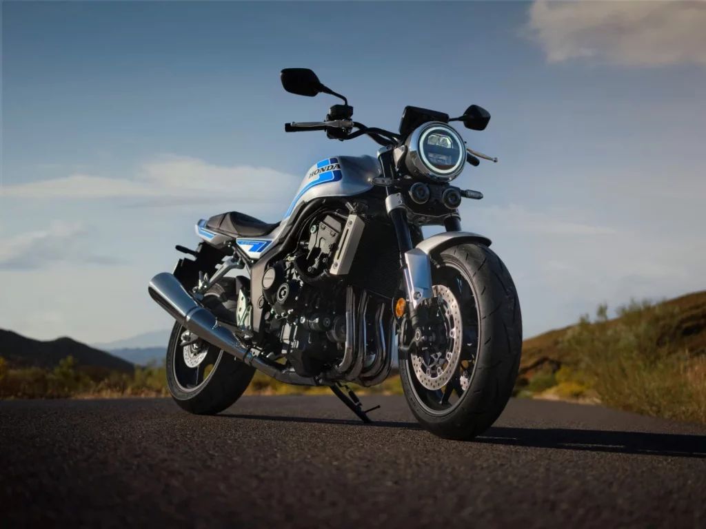 Honda CB1000F 2026: el regreso del espíritu ochentero con tecnología de vanguardia 12 Motor16 Honda CB1000F 2026 7 Motor16