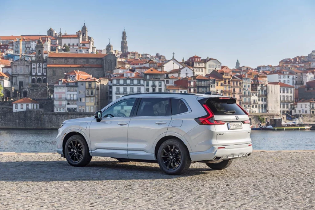 Honda CR-V: tres décadas marcando el camino del SUV moderno 6 Motor16 Honda CR V 3 Motor16