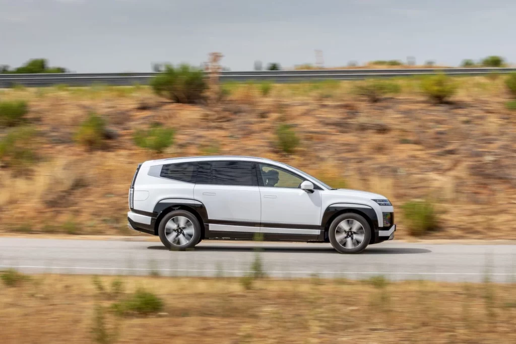 Prueba del Hyundai Ioniq 9 313 CV 110 kWh AWD Energy: En el momento justo 1 Motor16 Hyundai Ioniq 9 313 CV prueba (3)