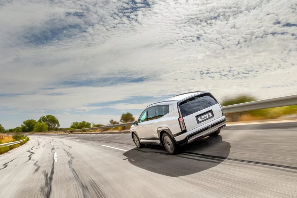 Prueba del Hyundai Ioniq 9 313 CV 110 kWh AWD Energy: En el momento justo 10 Motor16 Hyundai Ioniq 9 313 CV prueba 32 Motor16