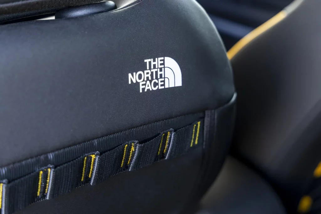 Jeep Avenger 4xe nrth face prueba 18 Motor16