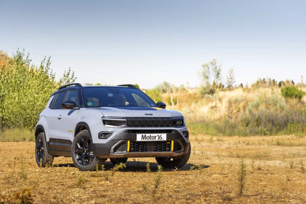 Jeep Avenger 4xe nrth face prueba 32 Motor16