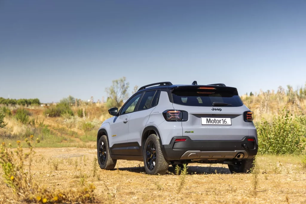 Jeep Avenger 4xe nrth face prueba 33 Motor16