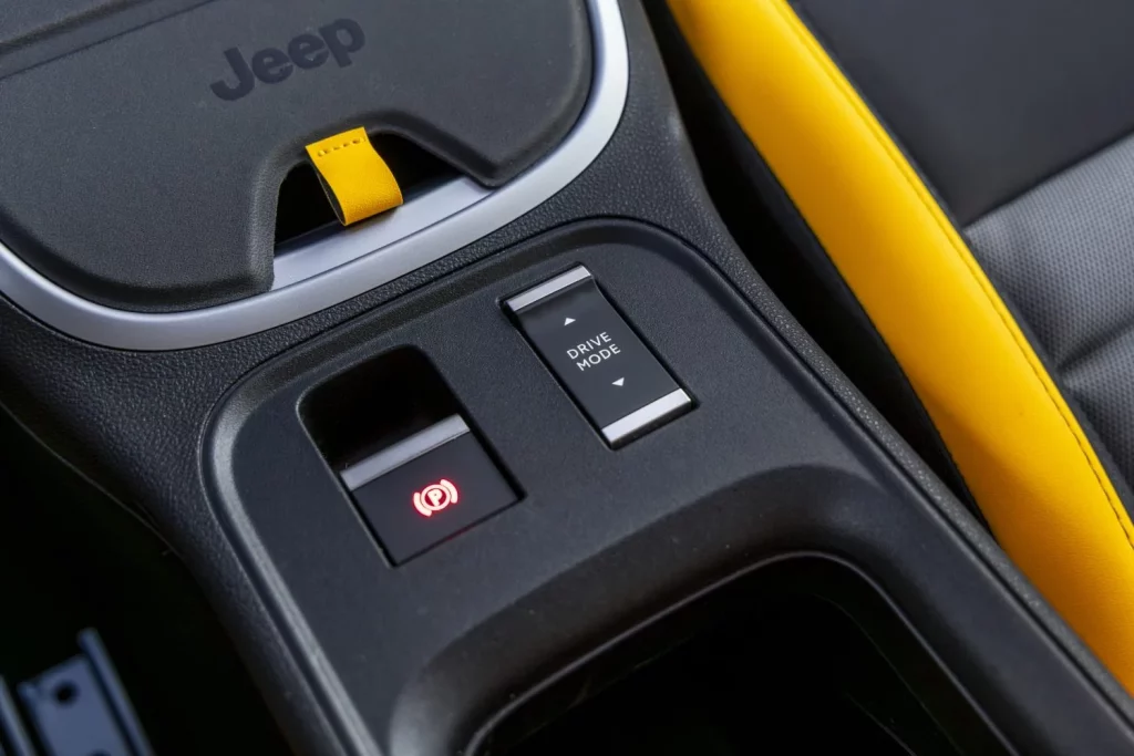 Prueba del Jeep Avenger 4xe The North Face Edition: Mucho más de lo que parece