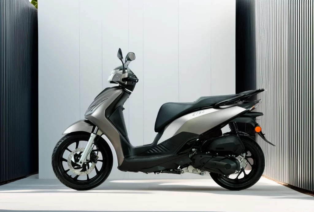 LETBE Velocity 125 ABS: El compañero perfecto para la ciudad 3 Motor16 LETBE Velocity 125 ABS 1 Motor16