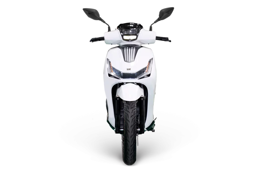 LETBE Velocity 125 ABS: El compañero perfecto para la ciudad 15 Motor16 LETBE Velocity 125 ABS 13 Motor16