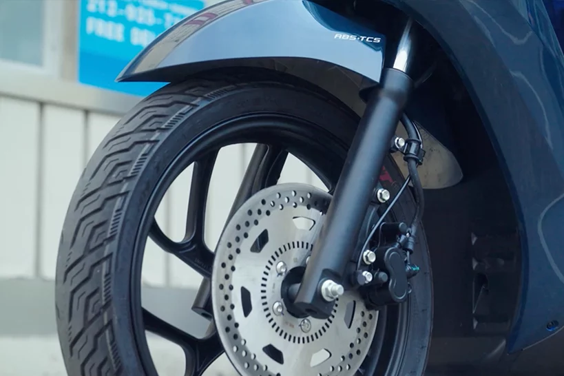 LETBE Velocity 125 ABS: El compañero perfecto para la ciudad 36 Motor16 LETBE Velocity 125 ABS 35 Motor16