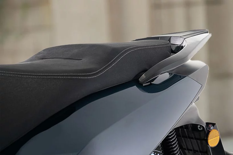 LETBE Velocity 125 ABS: El compañero perfecto para la ciudad 38 Motor16 LETBE Velocity 125 ABS 37 Motor16