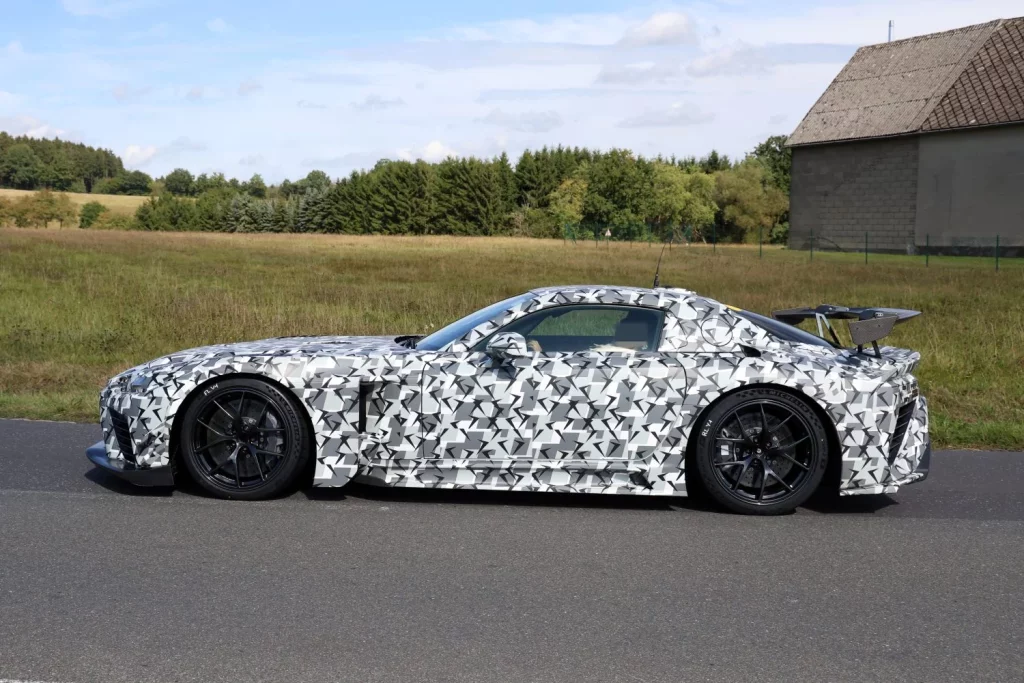 El Lexus LFR, el superdeportivo japonés, cada vez más cerca 1 Motor16 Lexus LFR 2026 Nurburgring (18)
