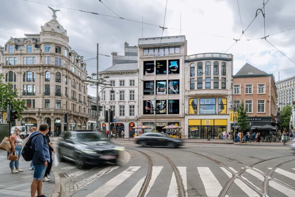 Lynk & Co 08: el nuevo SUV híbrido enchufable que conquista Europa con una campaña de impacto 2 Motor16 Lynk Co 08 Belgium Antwerp A6b884 Motor16