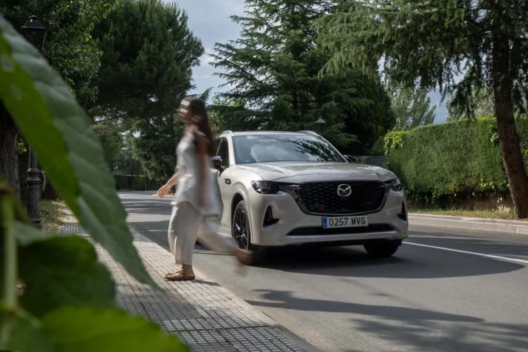 ¿Qué tienen en común los coches de Mazda con una esgrimista y una acróbata españolas? ¡Te lo contamos!