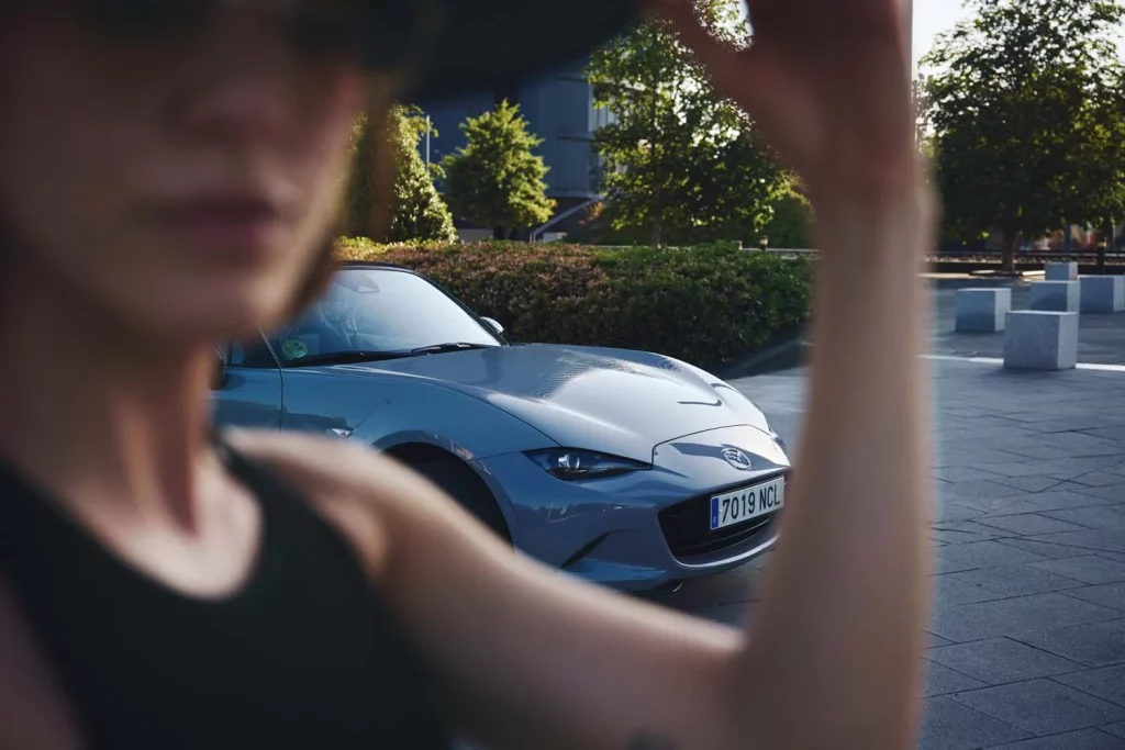 MAZDA MX 5 esgrimista Ines Escudero ESPANA12 Motor16